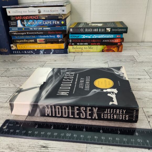 MIDDLESEX Jeffery Eugenides Trade Paperback Novel - Picture 7 of 12